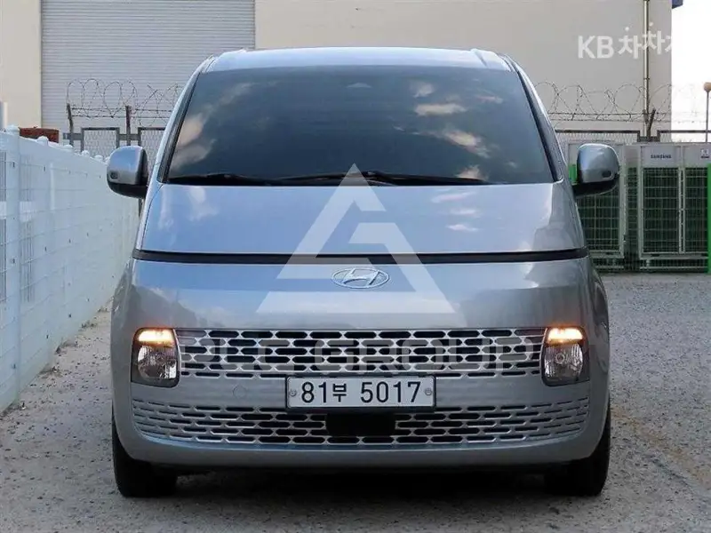2021 Hyundai Staria