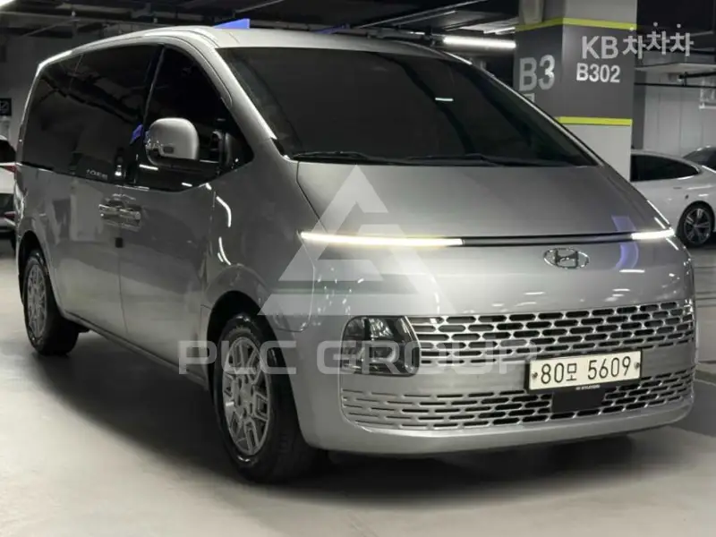 2021 Hyundai Staria