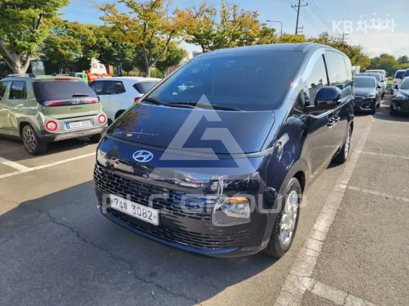 2021 Hyundai Staria