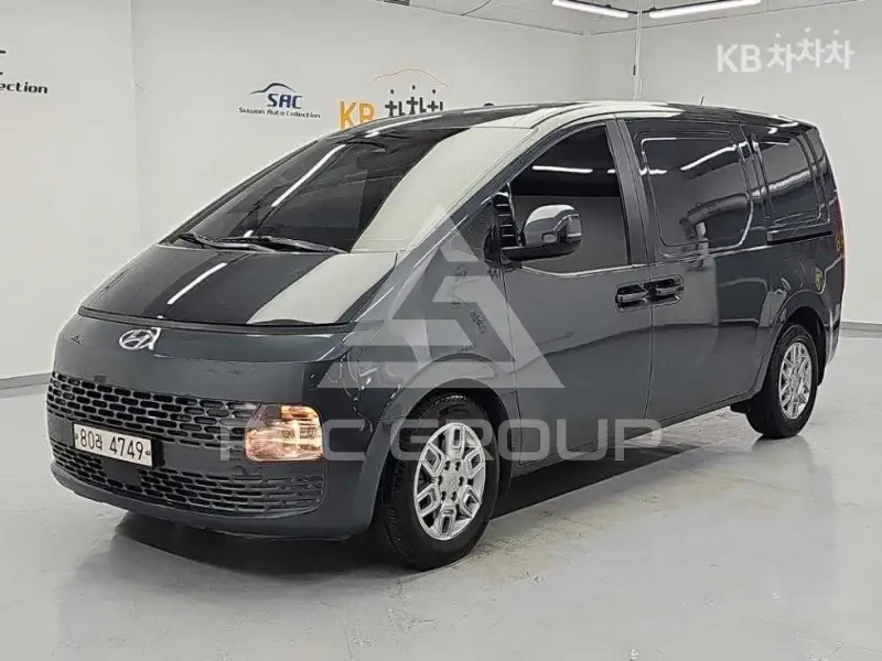 2021 Hyundai Staria
