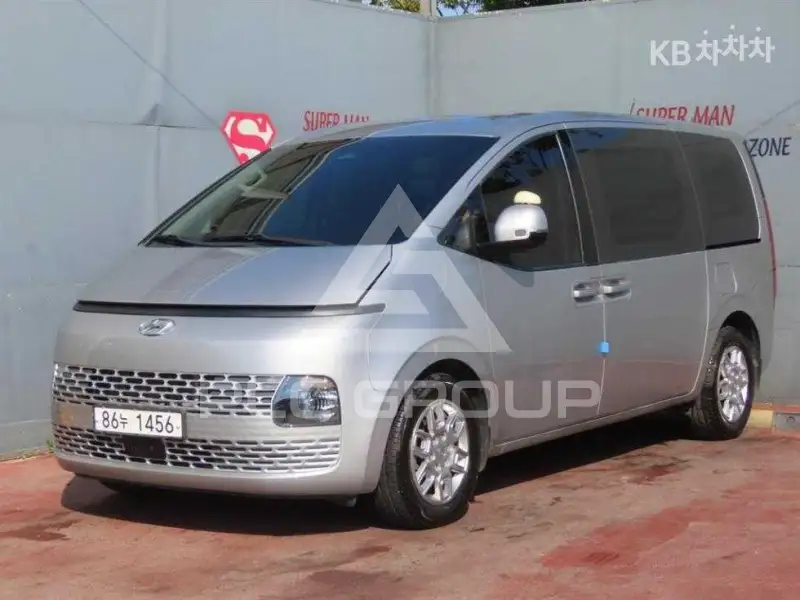 2021 Hyundai Staria