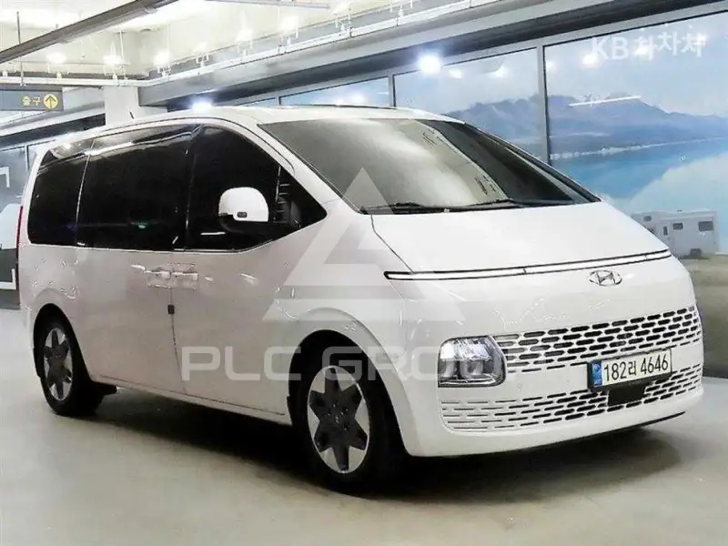 2021 Hyundai Staria