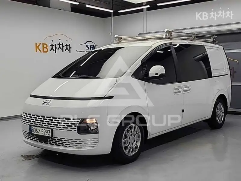 2021 Hyundai Staria