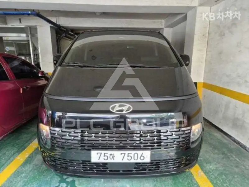 2021 Hyundai Staria