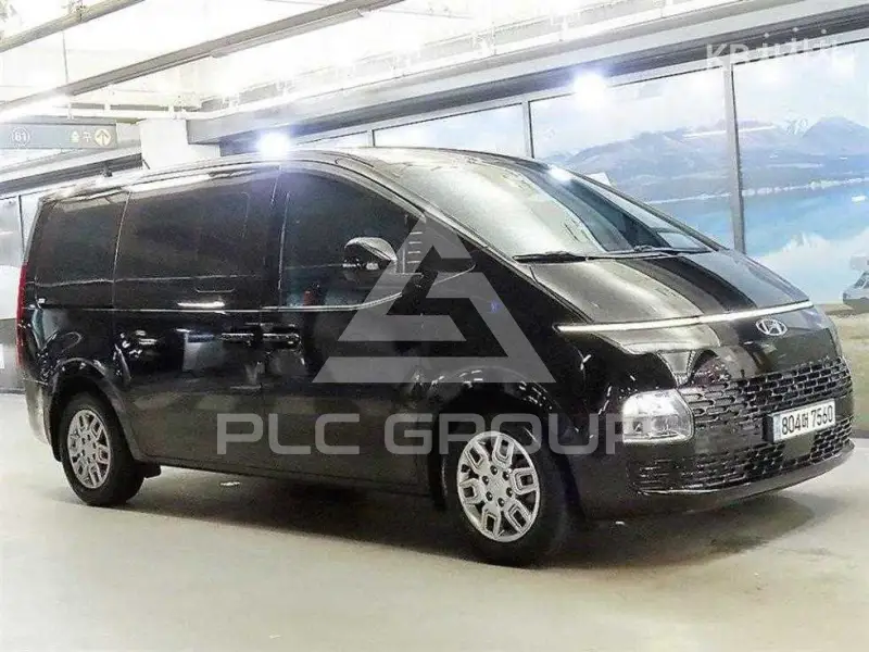 2021 Hyundai Staria