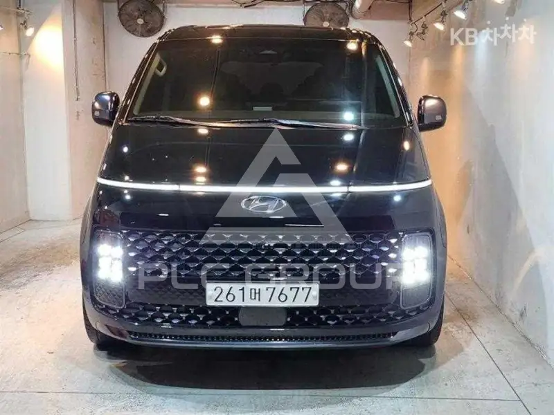 2021 Hyundai Staria