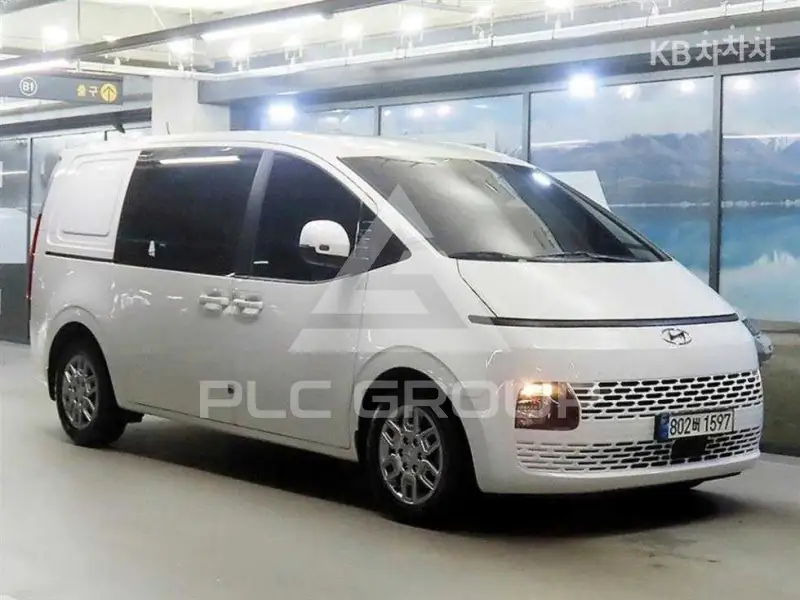 2021 Hyundai Staria