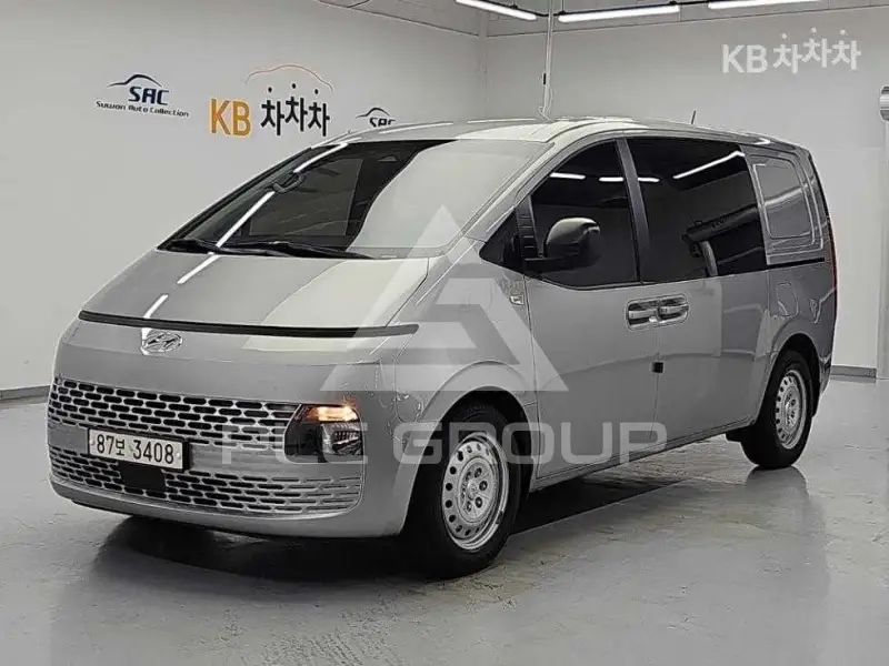 2021 Hyundai Staria