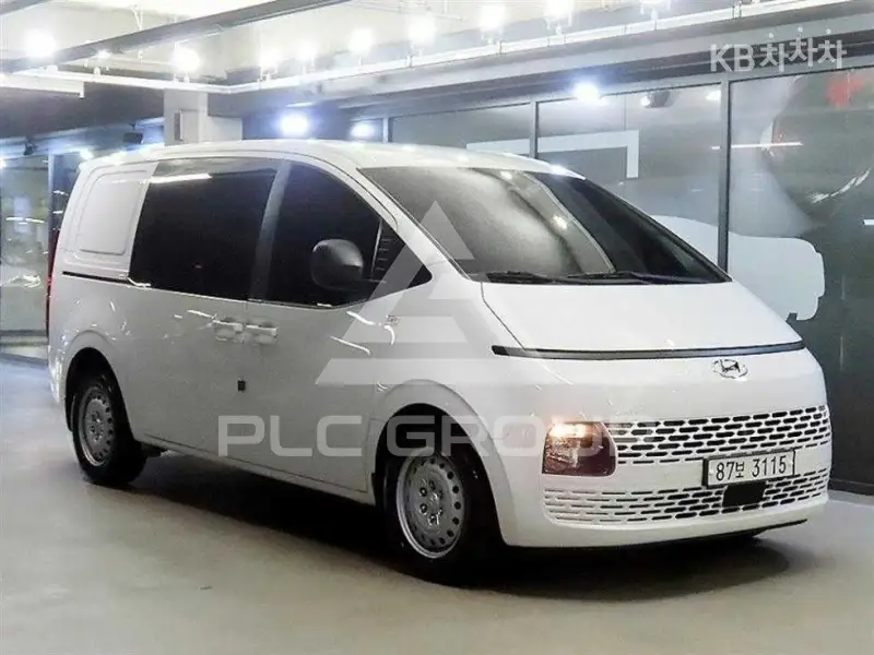 2021 Hyundai Staria