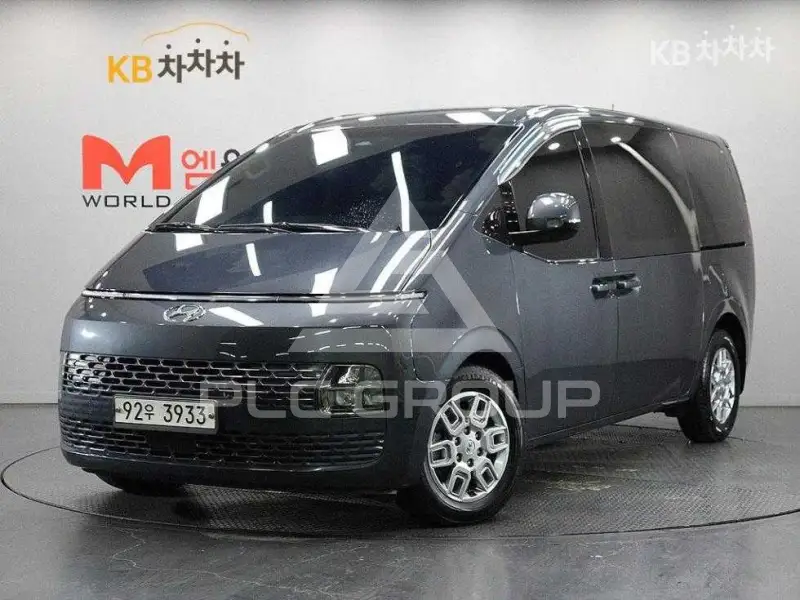 2021 Hyundai Staria