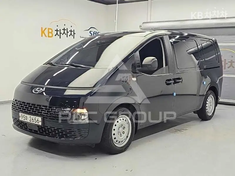 2021 Hyundai Staria