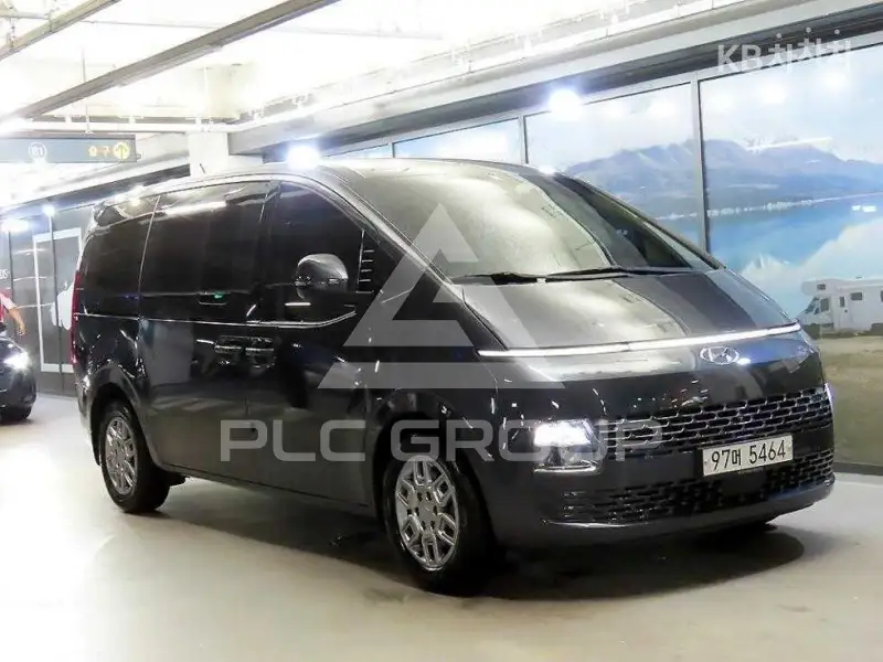 2021 Hyundai Staria