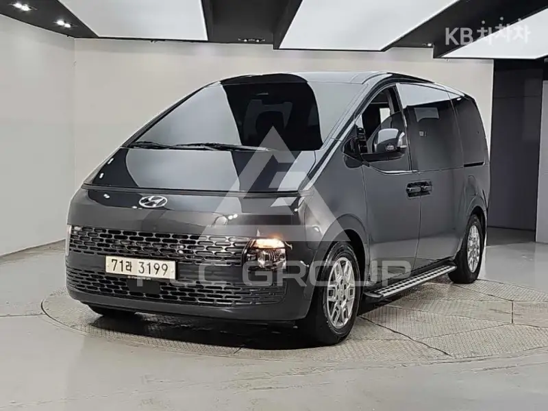 2021 Hyundai Staria