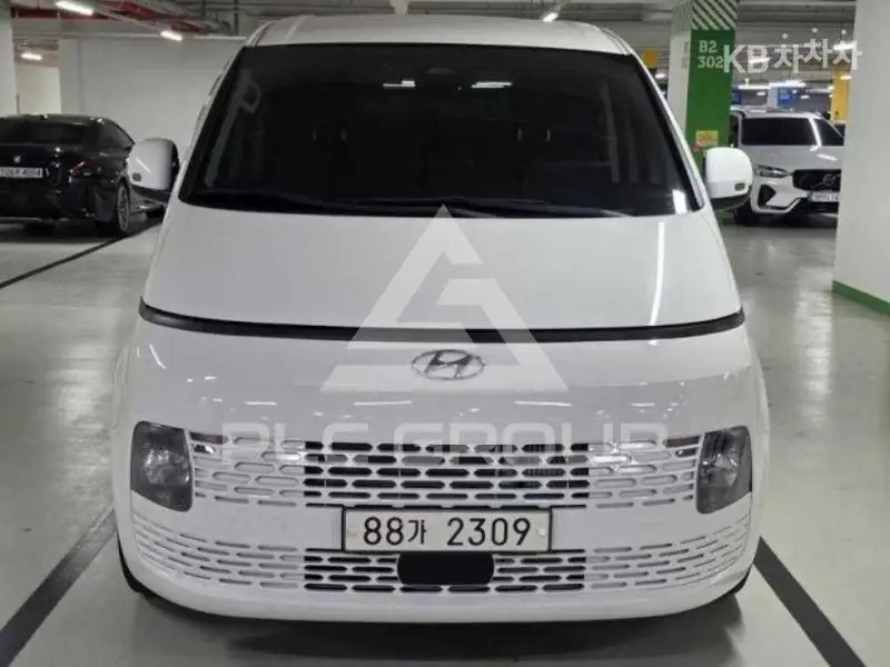 2021 Hyundai Staria