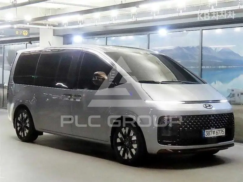 2021 Hyundai Staria