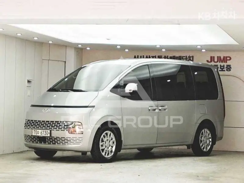 2021 Hyundai Staria