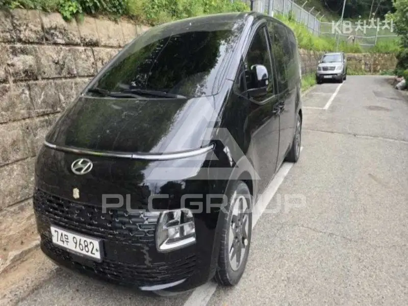 2021 Hyundai Staria