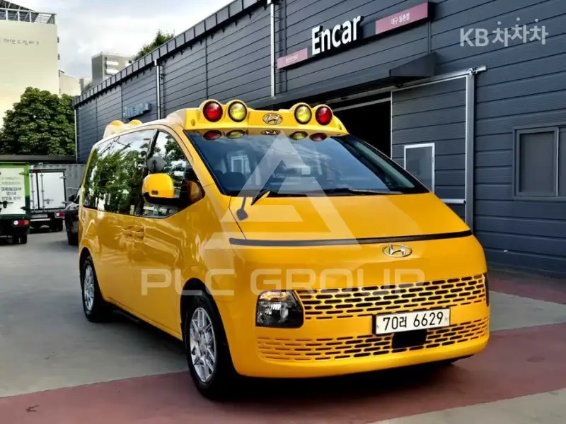 2021 Hyundai Staria