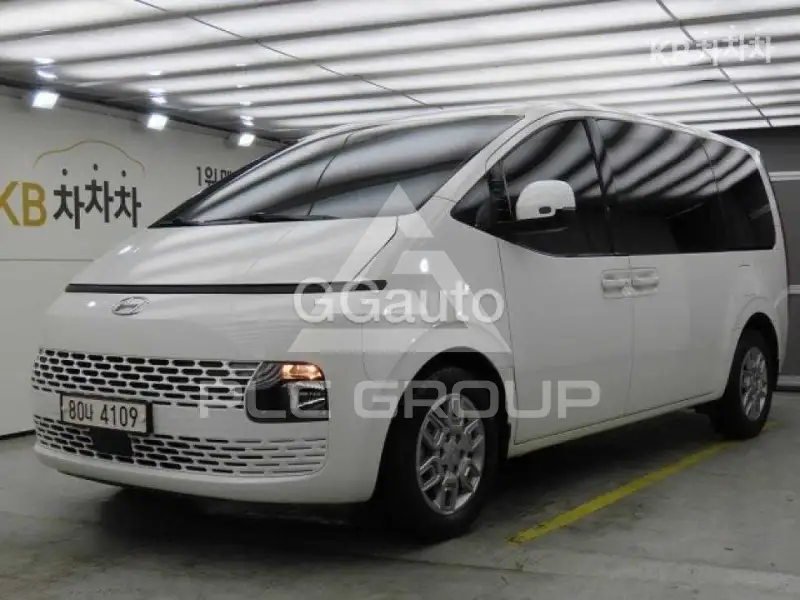 2021 Hyundai Staria