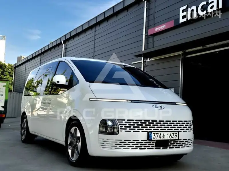 2021 Hyundai Staria