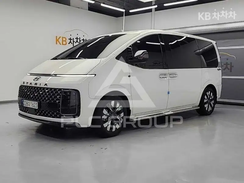 2021 Hyundai Staria