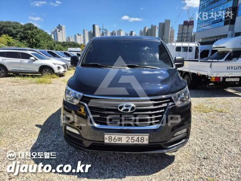 2021 Hyundai Starex
