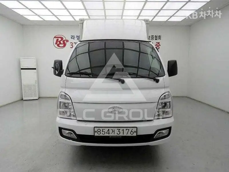 2021 Hyundai Porter