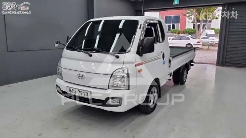2021 Hyundai Porter