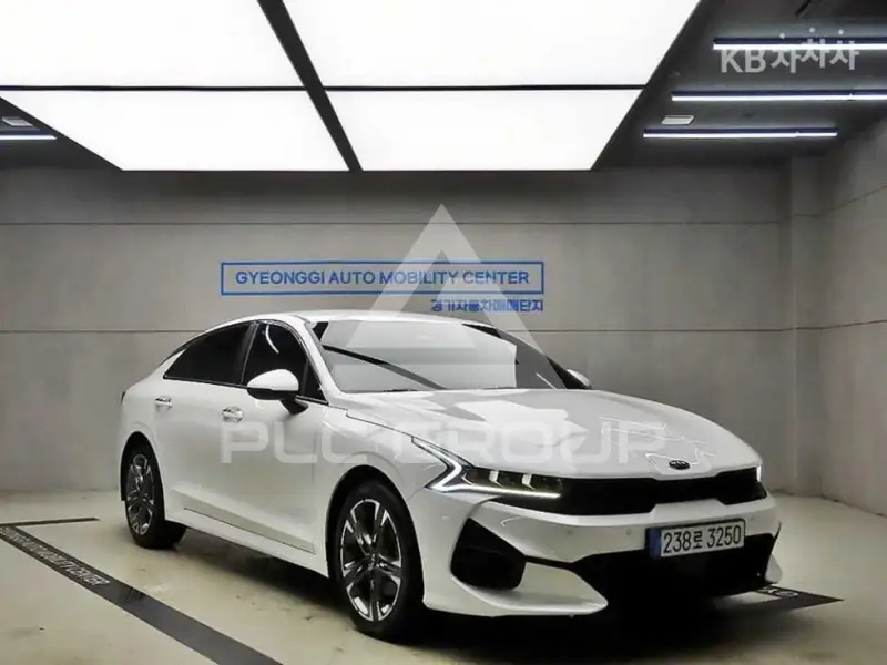 2021 KIA K5