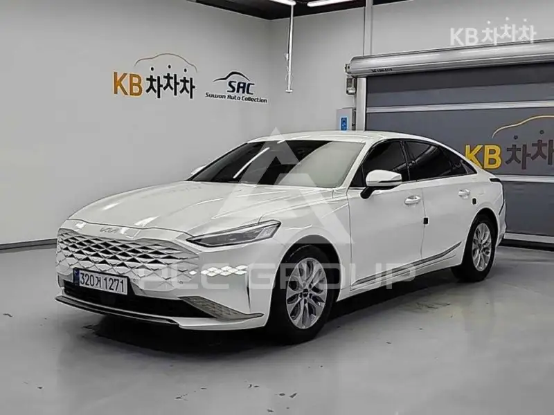2021 KIA K8