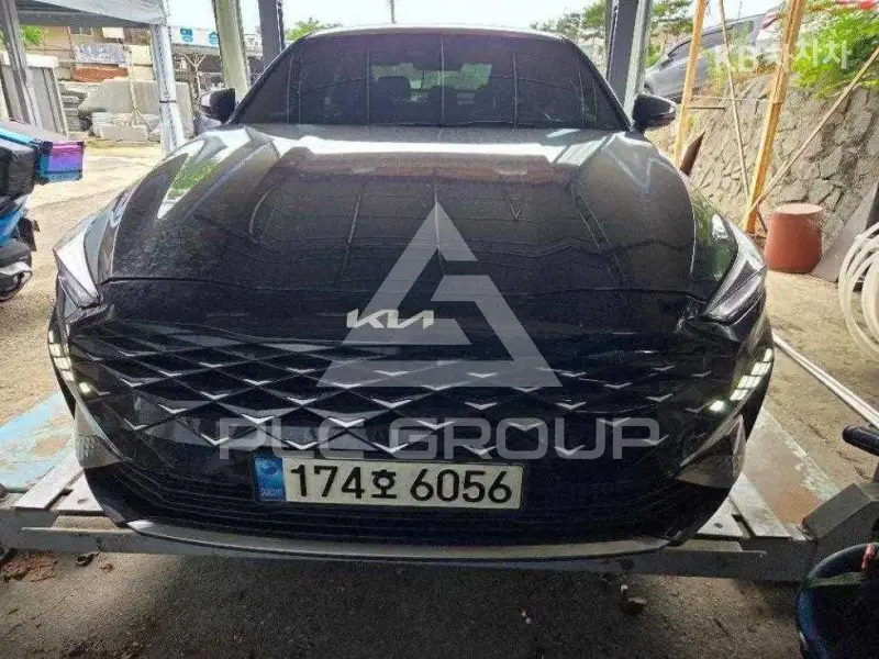 2021 KIA K8