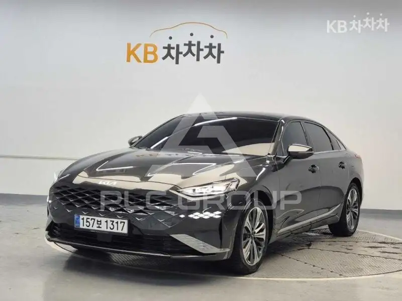 2021 KIA K8