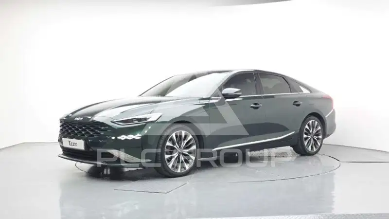 2021 KIA K8