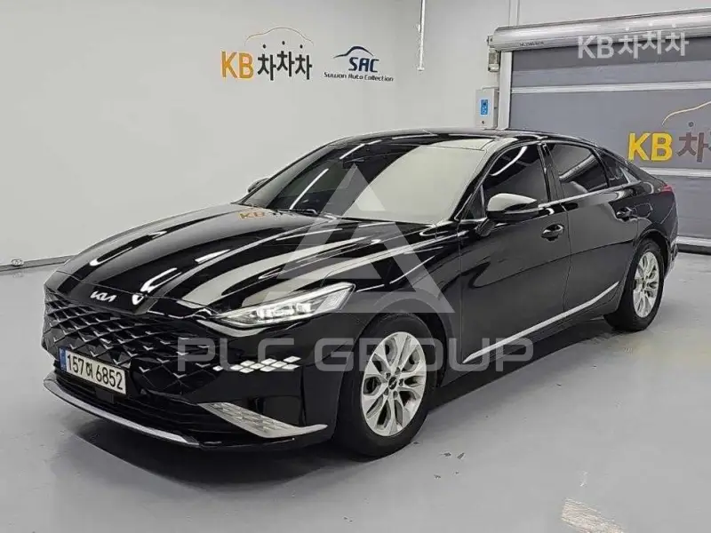 2021 KIA K8