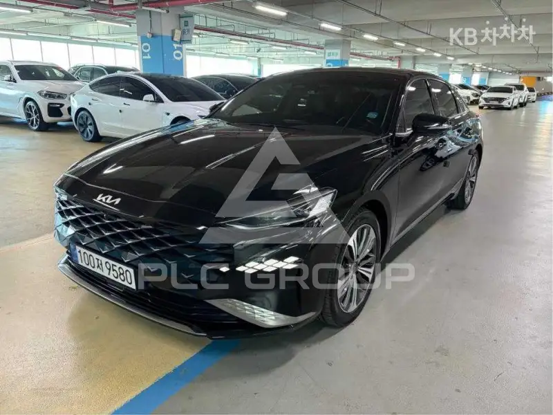 2021 KIA K8