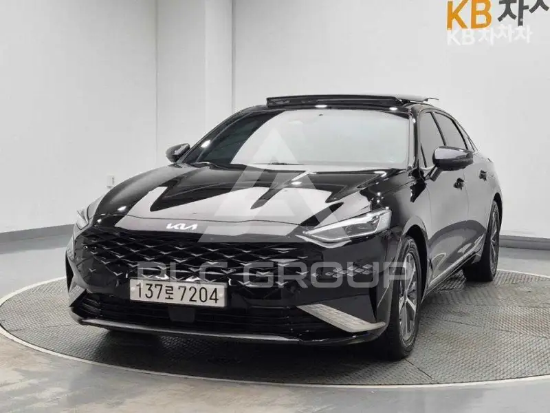2021 KIA K8