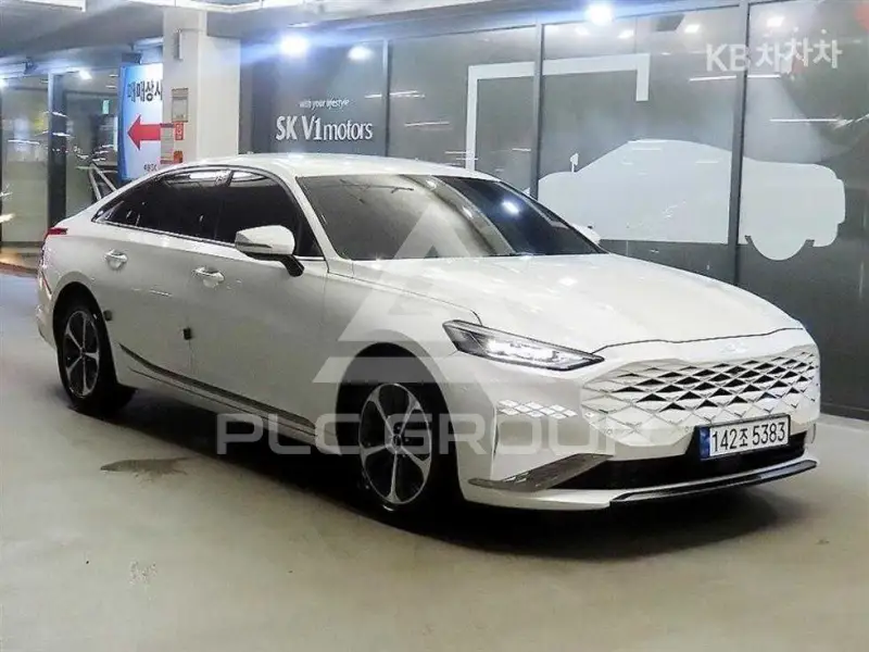 2021 KIA K8