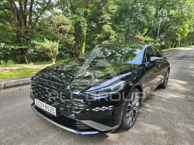 2021 KIA K8