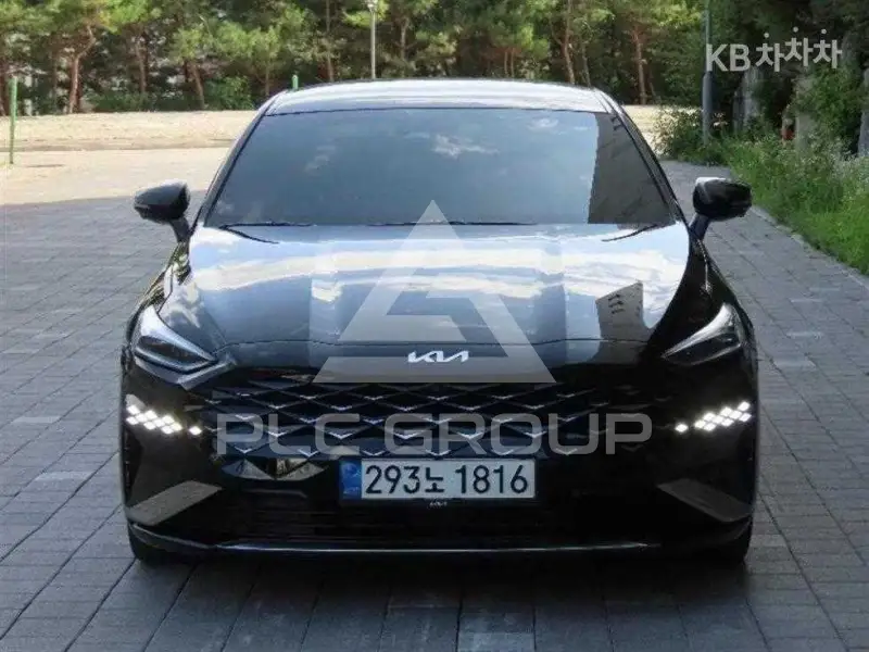 2021 KIA K8