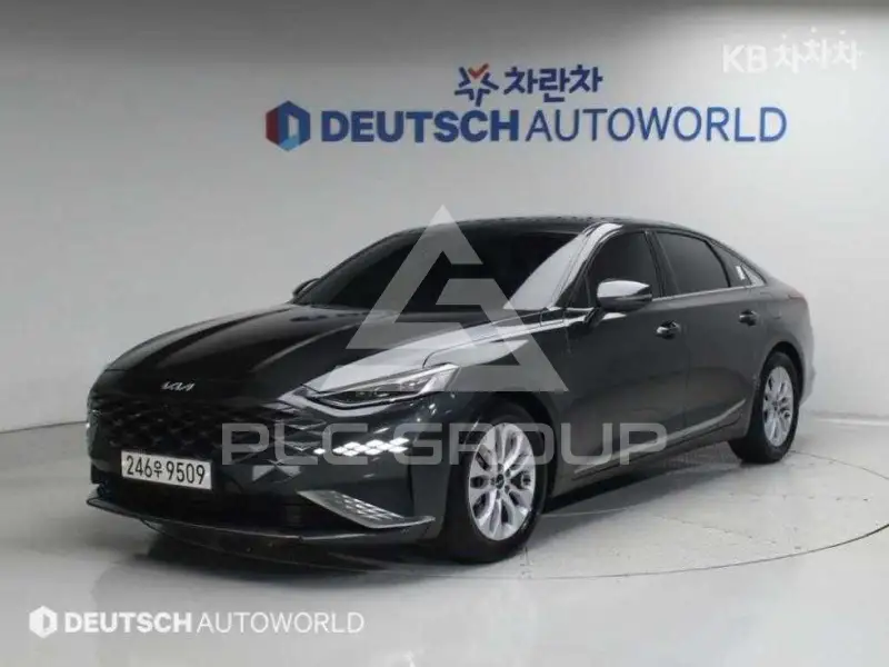 2021 KIA K8