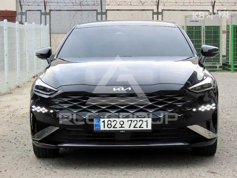 2021 KIA K8
