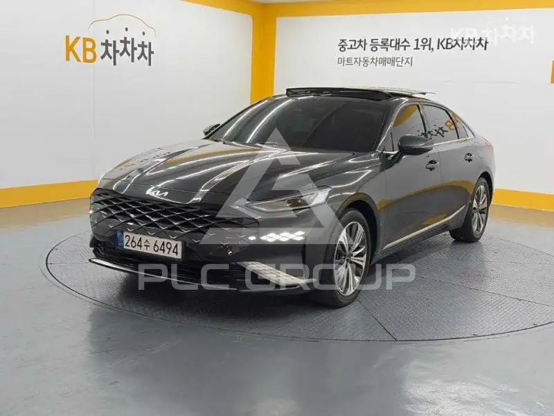 2021 KIA K8