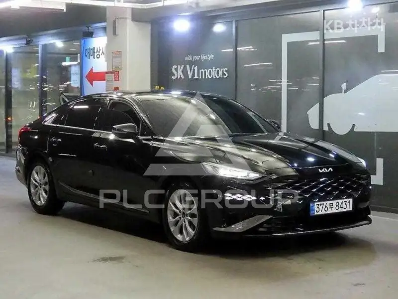 2021 KIA K8