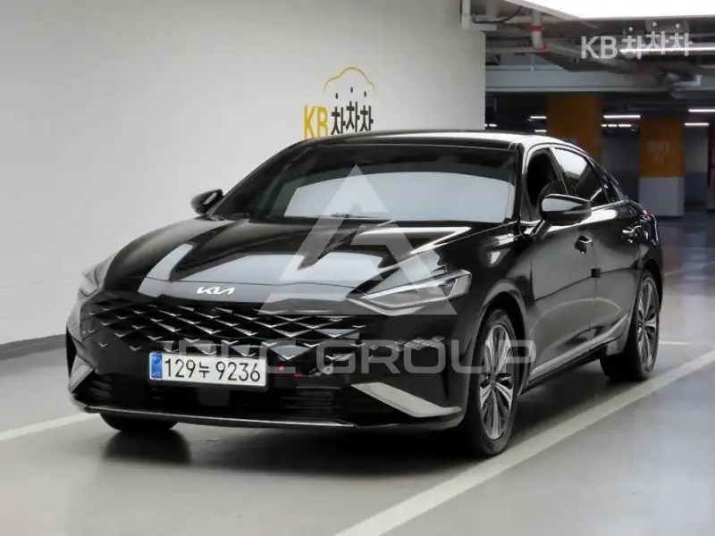 2021 KIA K8