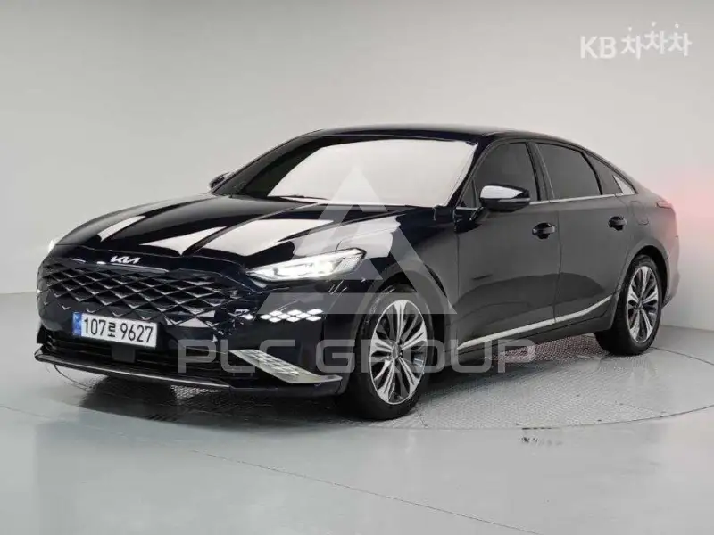 2021 KIA K8