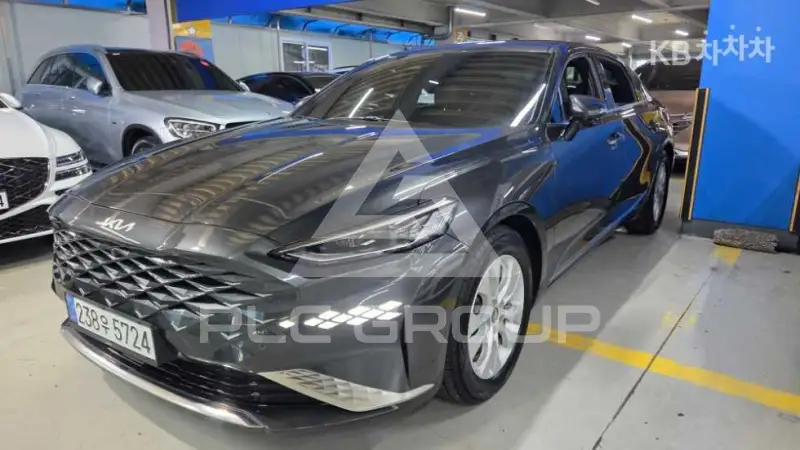 2021 KIA K8