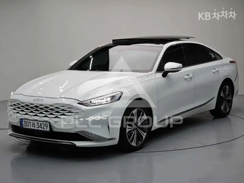 2021 KIA K8