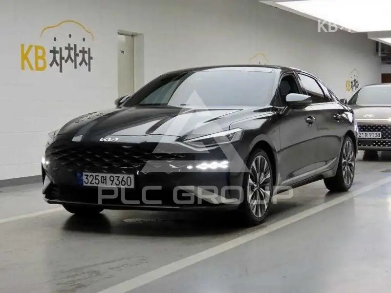 2021 KIA K8