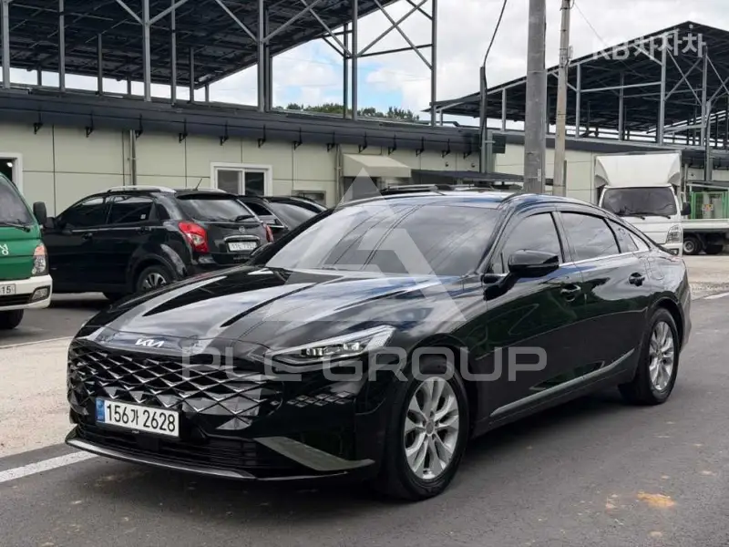 2021 KIA K8