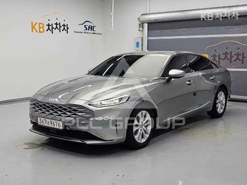 2021 KIA K8